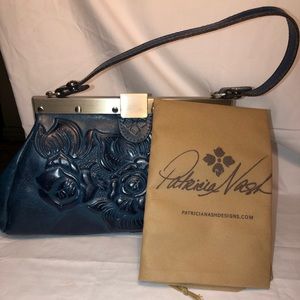 PATRICIA NASH BLUE ROSE TOOL HANDBAG EUC